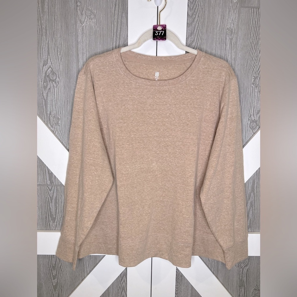 377. ID Ideology Women’s Plus Crewneck Sweatshirt Cocoa Foam (Beige) Size 2X